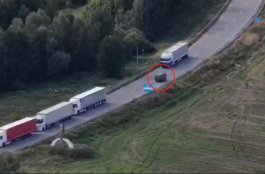 Belarusian border guards began to plunder Ukrainian trucks