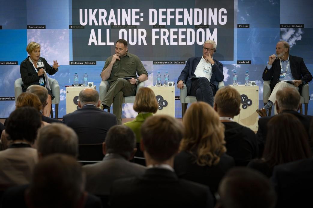 Heroism of Ukrainians should change NATO's attitude towards prospect of Ukraine's membership, which will only strengthen the Alliance - Andriy Yermak at Yalta European Strategy