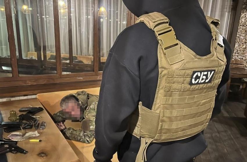 The SBU neutralized a criminal group that was robbing Kharkiv residents under the guise of law enforcement officers