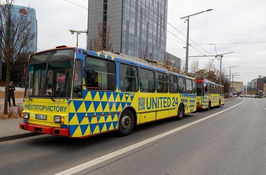Ukrainian volunteers from Vienna presented a creative way of promoting UNITED24