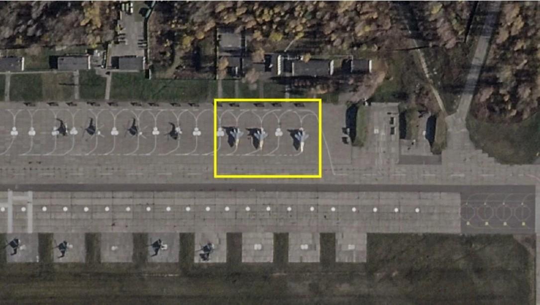 There are new satellite images of Russian aircraft with Kh-47M2 Kinzhal at the air base in Belarus
