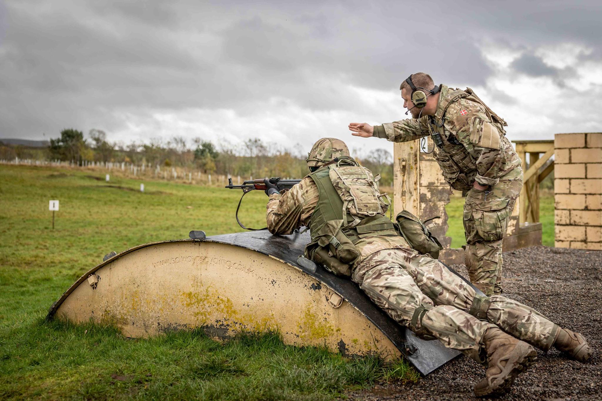 Training of the first set of Ukrainian recruits has been completed in the UK