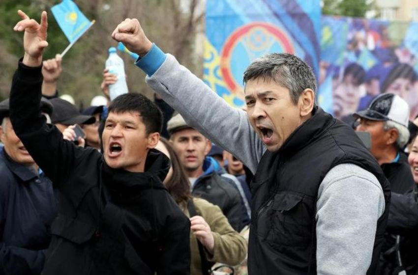 Anton Gerashchenko: protests in Kazakhstan staged by the Kremlin, their goal is to weaken Tokayev