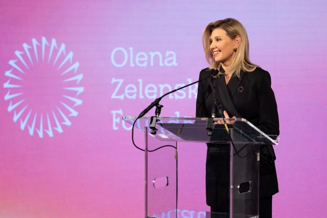 In London, the Olena Zelenska Foundation started raising funds for the restoration of the hospital in Izyum