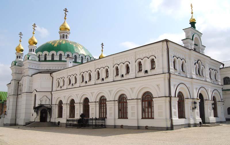 The Dormition Cathedral and the Tabernacle Church of the Kyiv-Pechersk Lavra returned to the state management