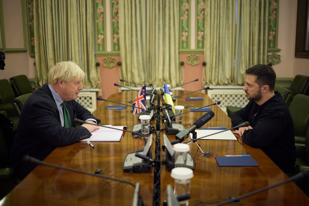 Volodymyr Zelensky met with Boris Johnson