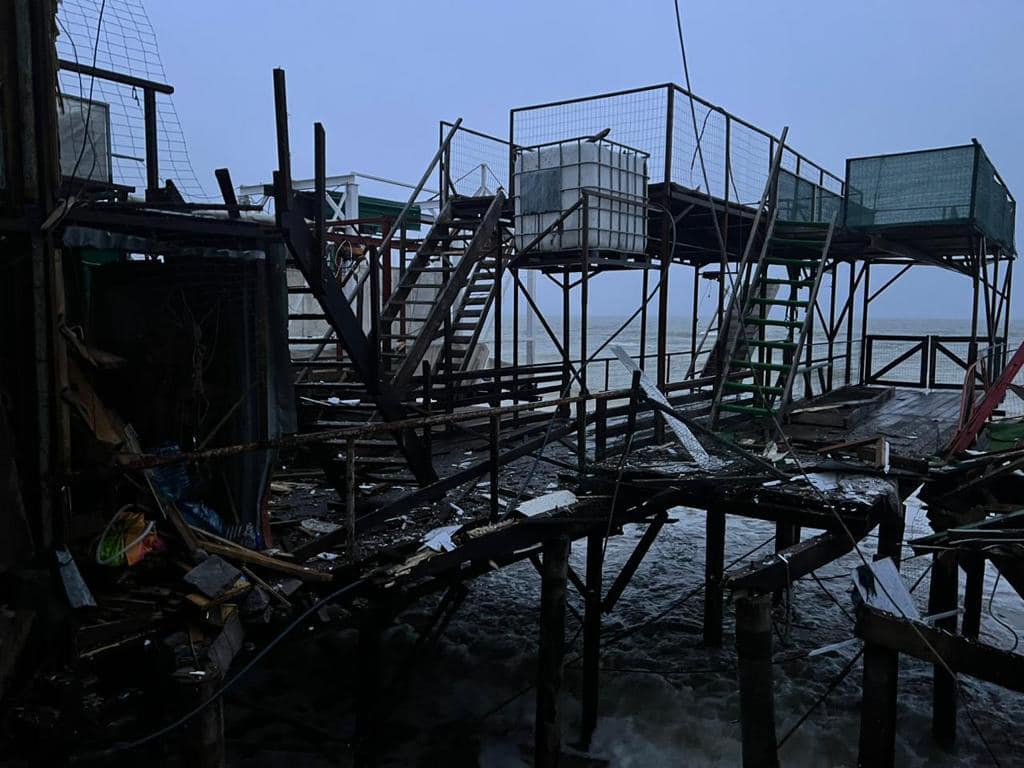 A mine explosion damaged a recreation center on the Odessa coast (photo)