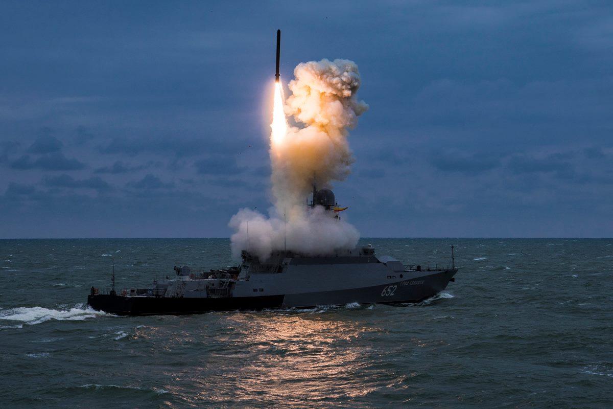 There are 10 enemy ships in the Black Sea, including three Kalibr missile carriers