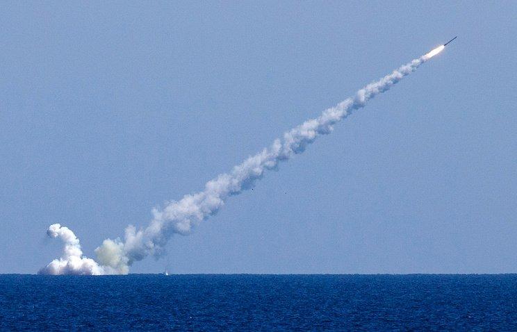 Ukrainian Navy: 3 Kalibr missile carriers are kept by Russia in the Mediterranean Sea