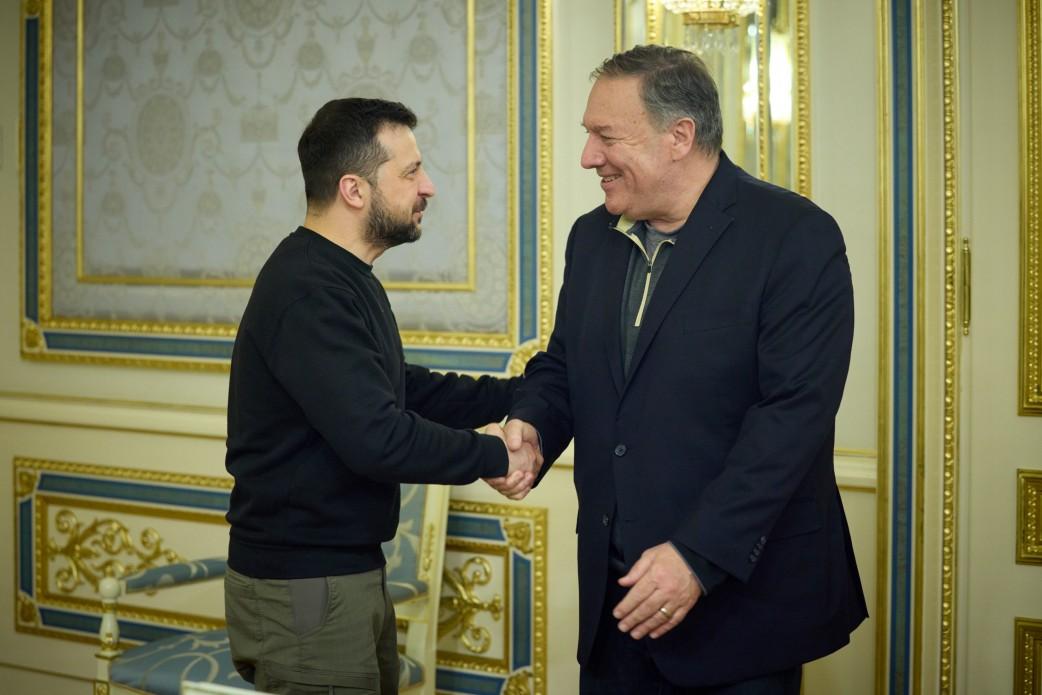 Volodymyr Zelenskyy met with a delegation of politicians, businessmen and representatives of charitable organizations of the United States led by Mike Pompeo