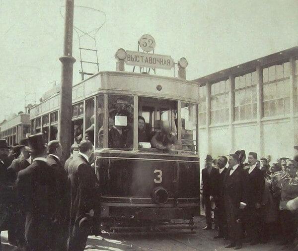 September 1910, the first electric tram in Odessa.