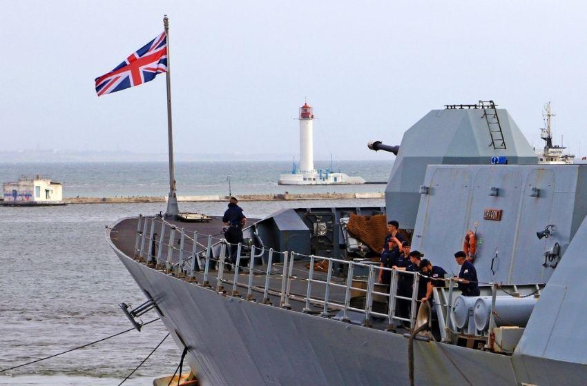 British military instructors will train Ukrainian sailors, pilots and marines