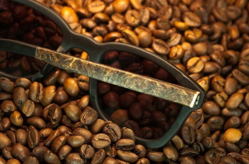 ECO: Ochis the world's first coffee-based eco-glasses