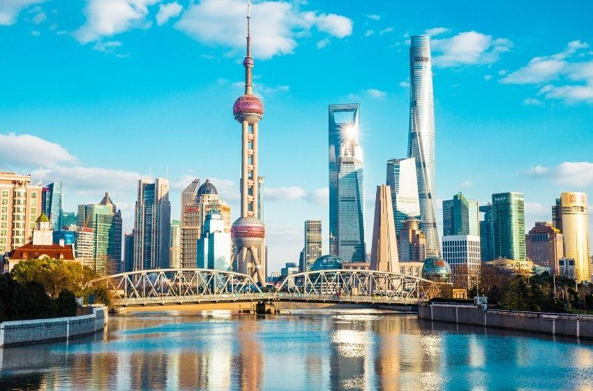 Direct investment projects of Shanghai in Ukraine in telecommunications, energy and agriculture sectors