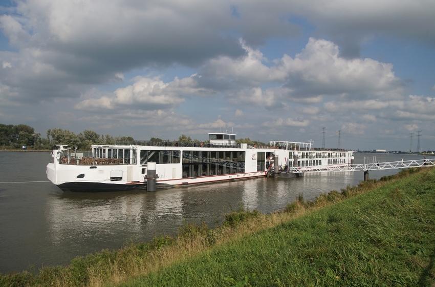 Vessels downtime on the Danube costs $500,000 per day: business offers a way out