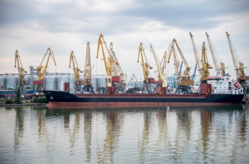 Because of the Russian Federation, 39 civil ships under the flags of 14 countries are blocked in the ports of the Odessa region