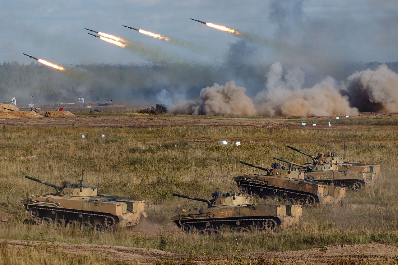 British Intelligence: Russia has decided to cancel the largest military exercises