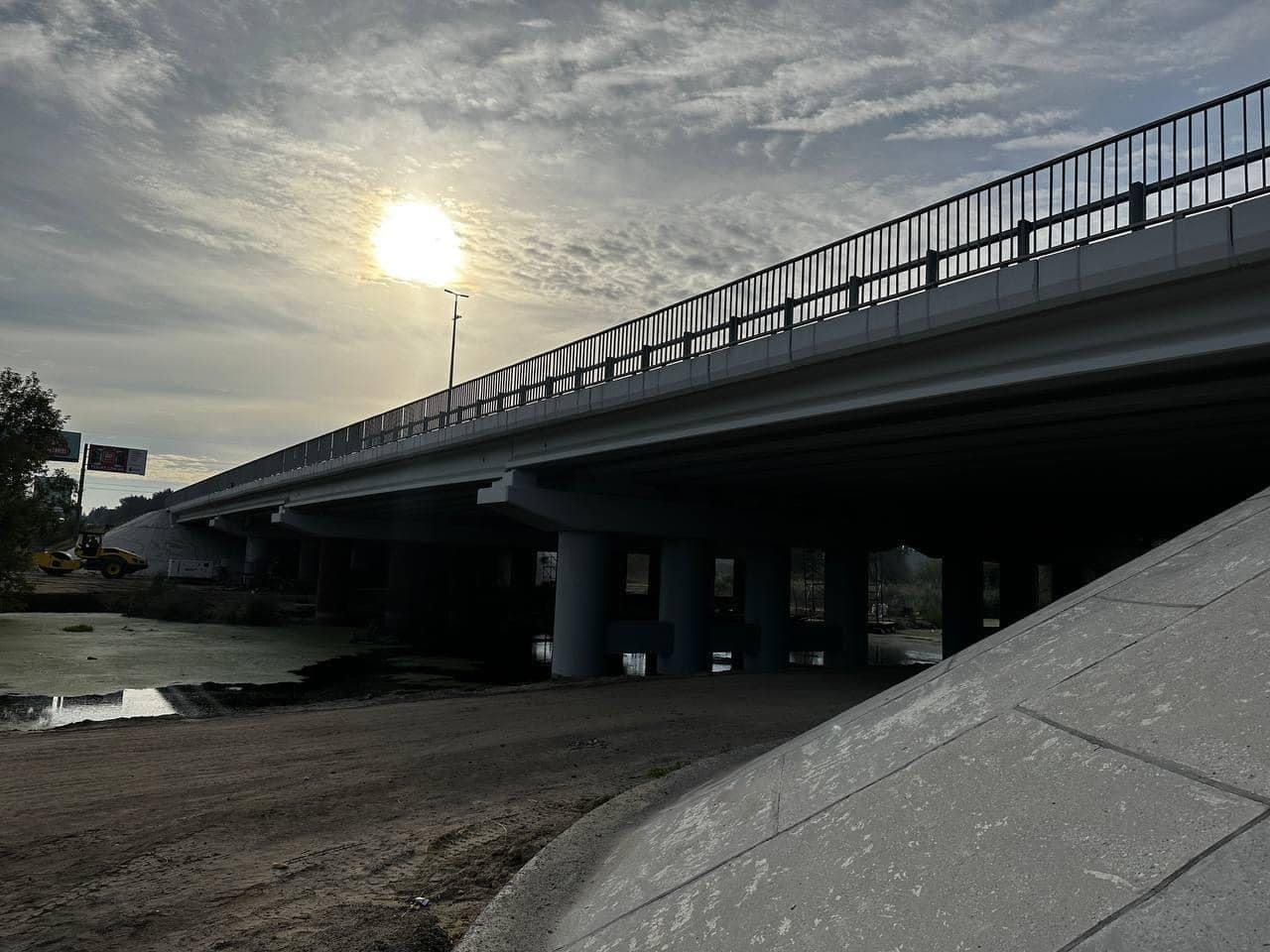 Ukraine rebuilt the bridge across the Irpin River, which was blown up at the beginning of the war