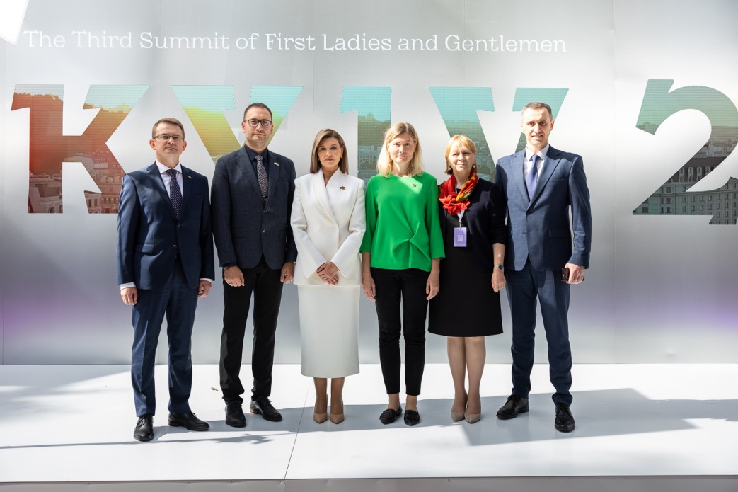At the Third Summit of First Ladies and Gentlemen, 25 memoranda of medical partnership between medical institutions of Ukraine and other countries were signed