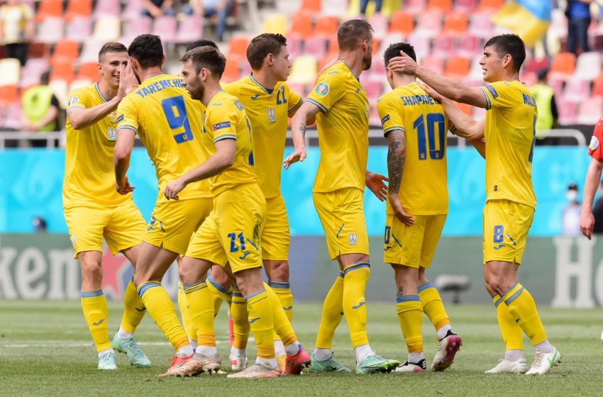 The Ukrainian national team has maintained its position in the top 25 of the FIFA rankings following matches against England and Italy