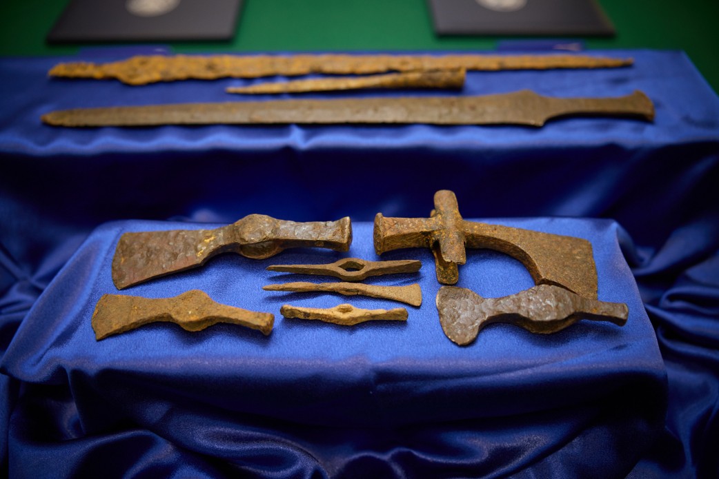The United States has returned cultural artifacts to Ukraine that were seized by Russia from temporarily occupied territories.