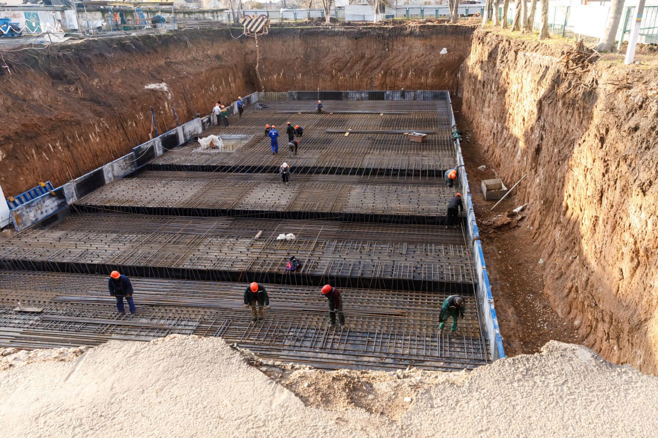 An underground school is being constructed in the Kharkiv region