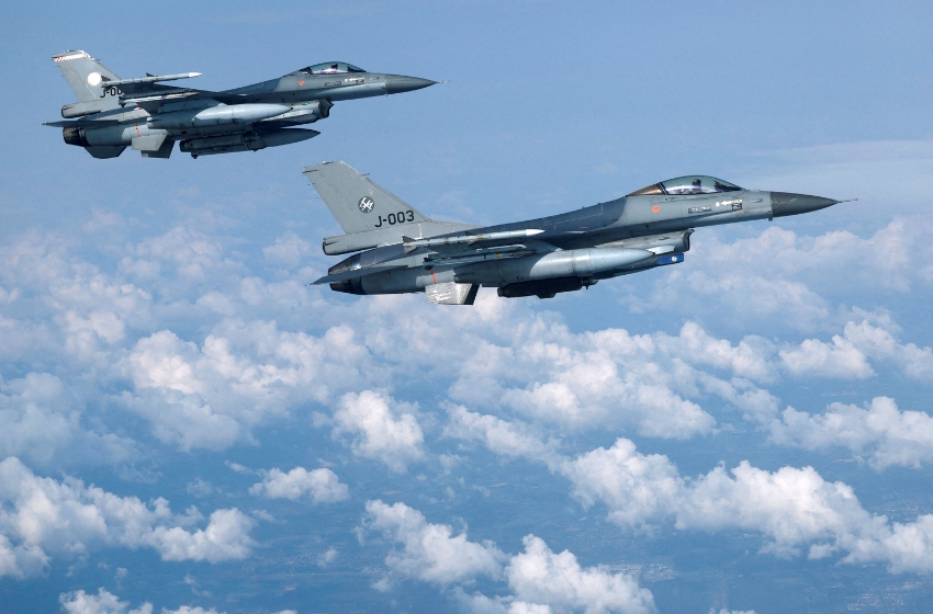 Poland deployed F-16 aircraft into the air due to missile shelling in Ukraine