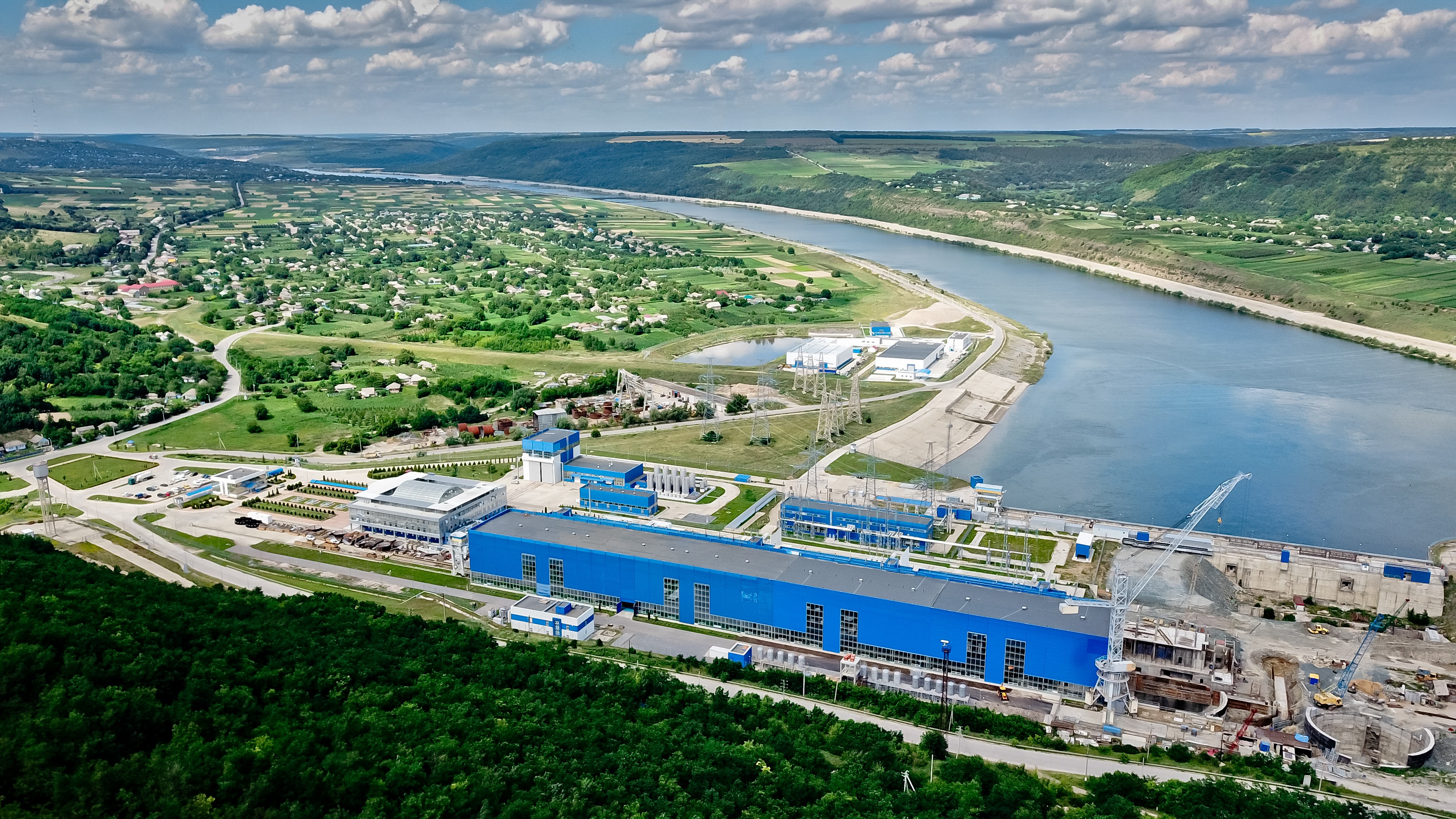 The EBRD and the Government of Italy will provide 200 million euros for the restoration of hydropower stations in Ukraine
