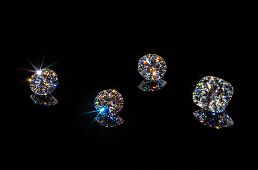 Canada has imposed an additional ban on the import of Russian diamonds