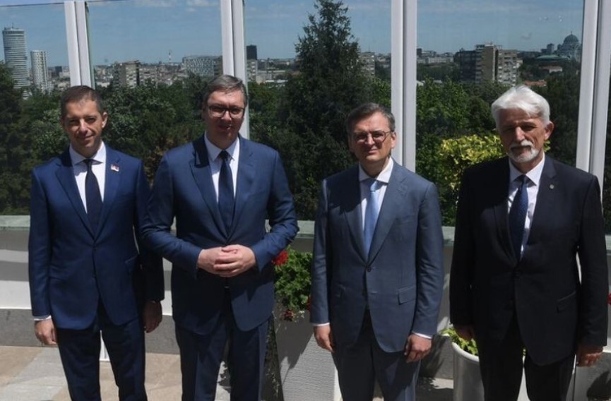 Aleksandar Vucic: Serbia has agreed to improve relations with Ukraine and to hold an economic forum