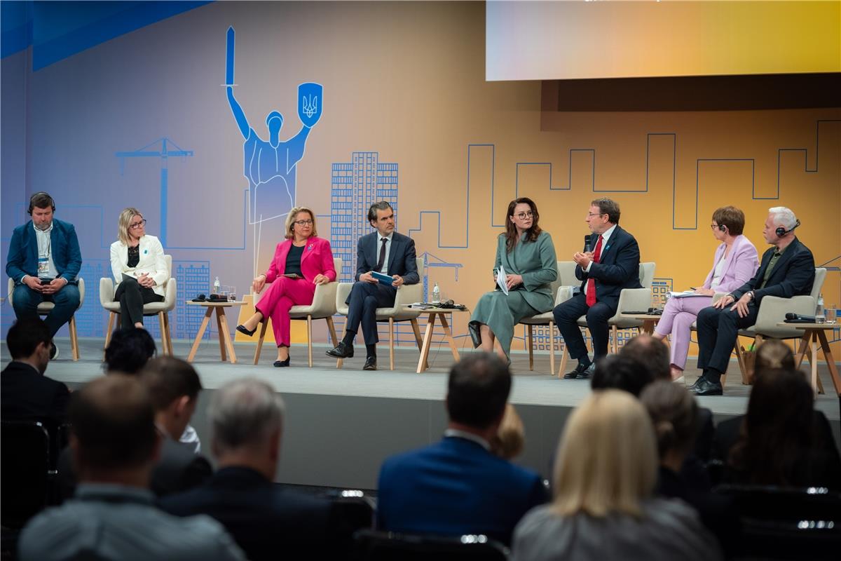 Ukraine and nearly 50 partners establish Skills Alliance with over 700 million euros