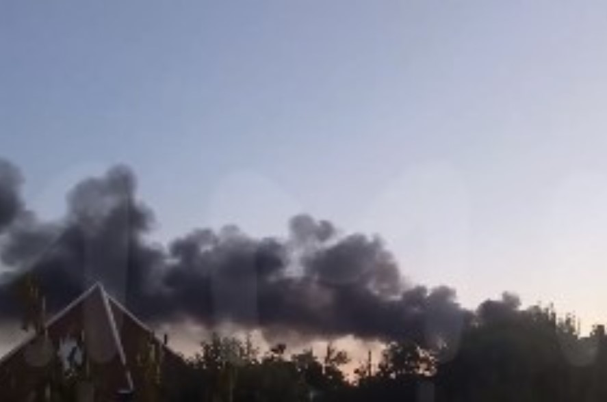 In the Rostov region, an oil depot is on fire due to a drone attack