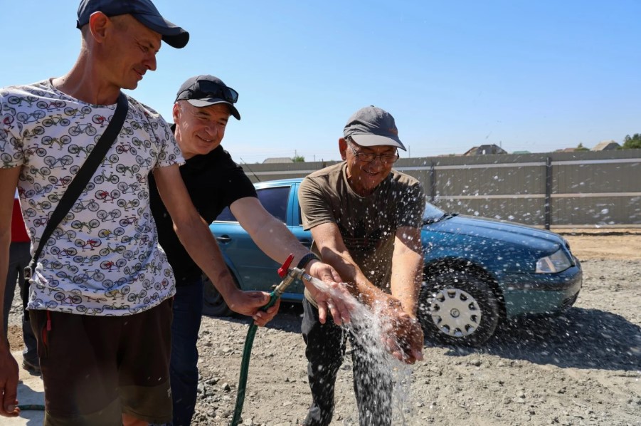 The Coca-Cola Foundation directed $300,000 towards joint drinking water projects with the Ukrainian Red Cross in southern Ukraine