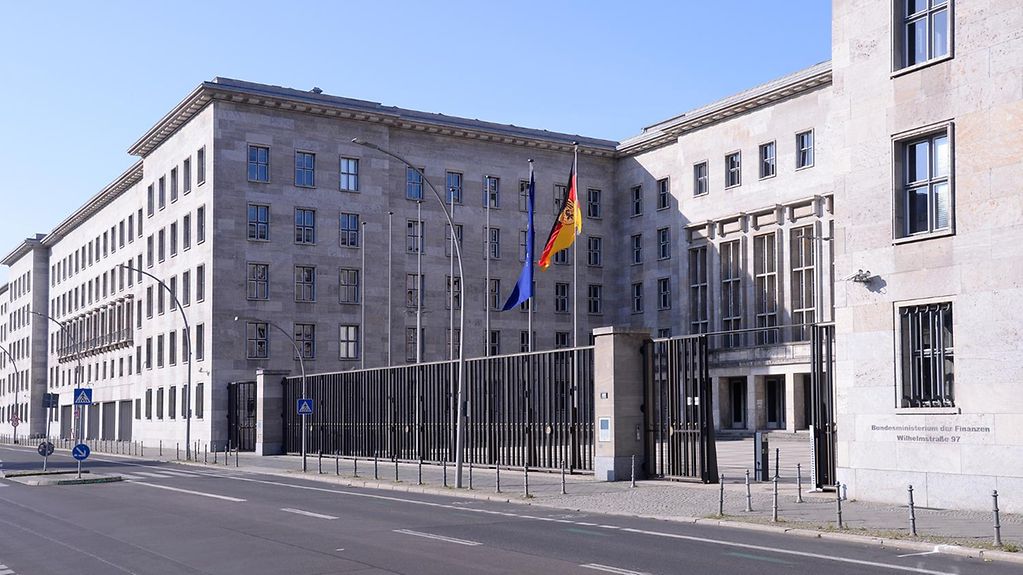 The German Ministry of Finance commented on the situation regarding aid for Ukraine