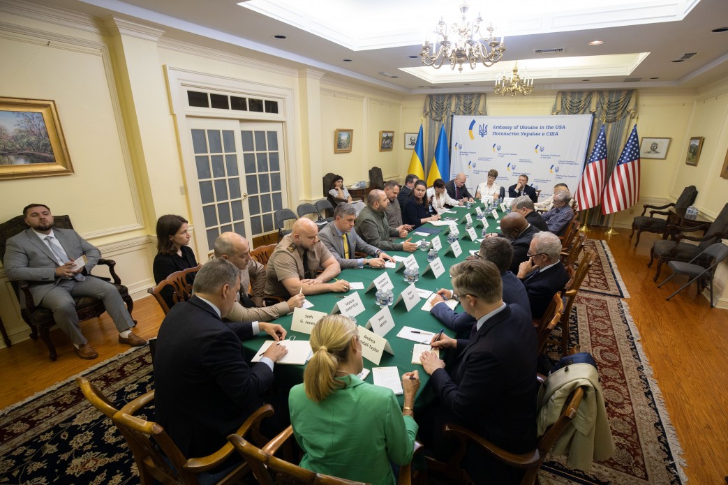 In the United States, Andriy Yermak Met with U.S. Military and Security Experts