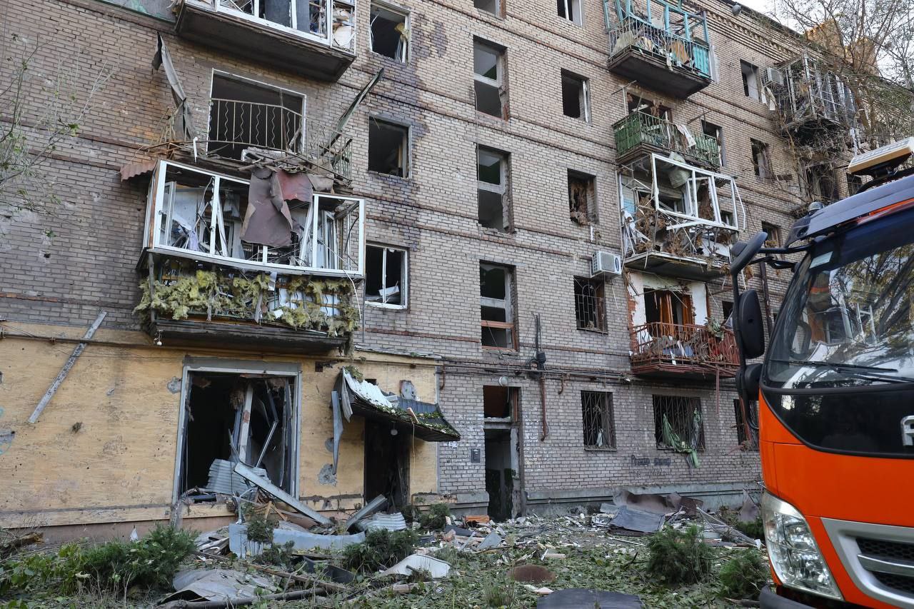 Strikes with guided aerial bombs on Zaporizhzhia: the number of injured has risen to 16