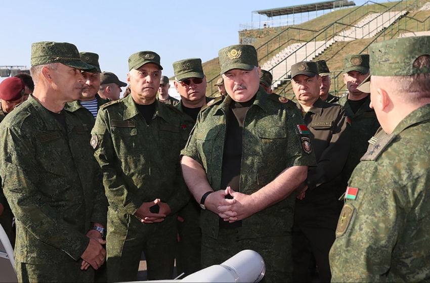 Lukashenko ordered to prepare Belarus for war