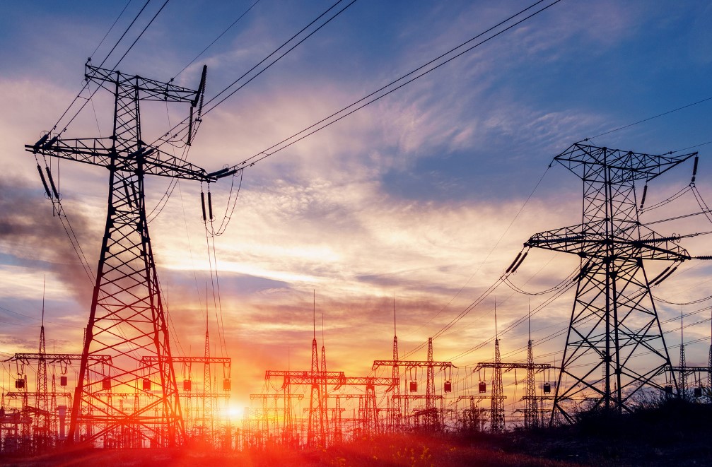 Ukraine and the EU have agreed to significantly increase electricity imports