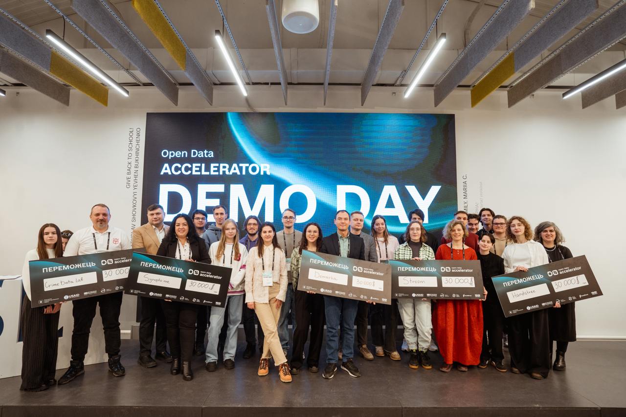 Five Ukrainian data startups received grants totaling 5.8 million UAH from Open Data Accelerator