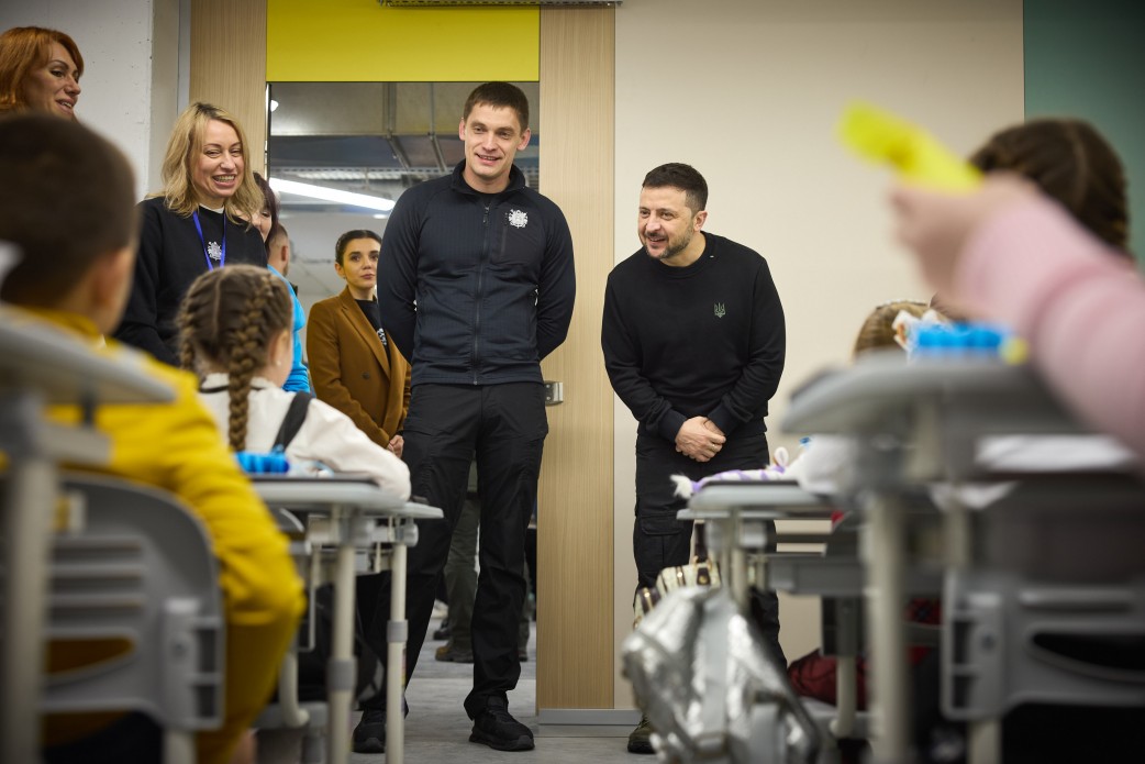 In Zaporizhzhia, the President Visited an Underground School and Spoke with Children