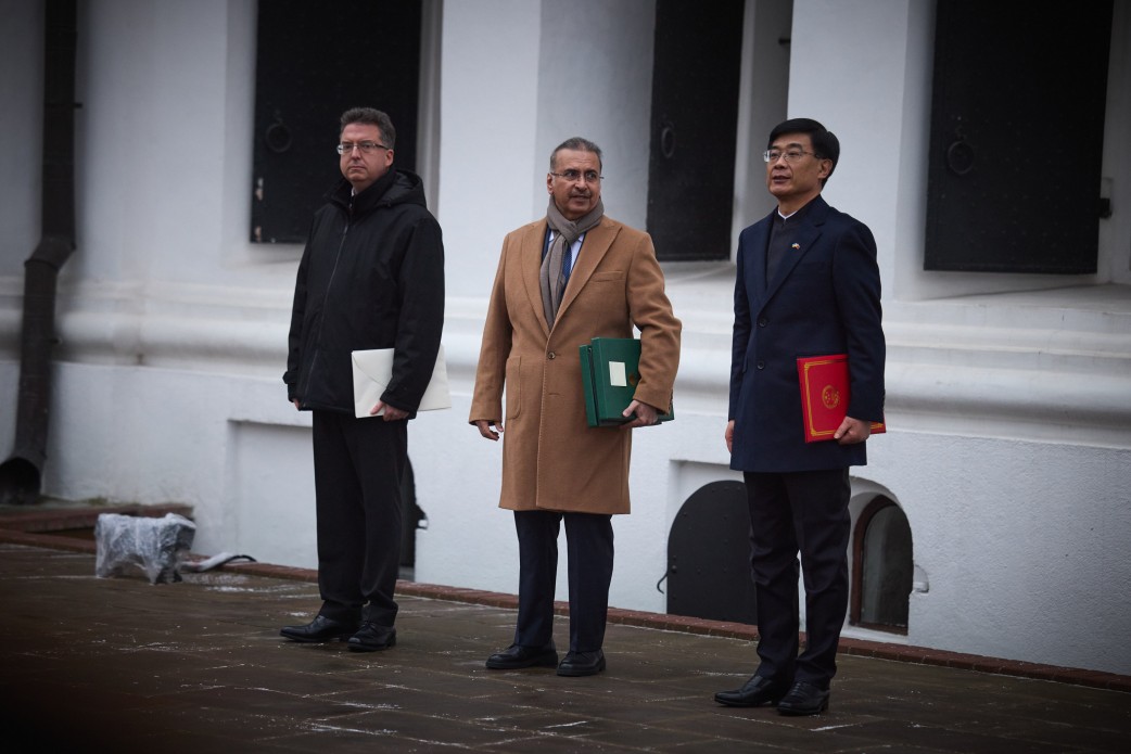 The President received letters of credence from the Ambassadors of China, Saudi Arabia, and Serbia