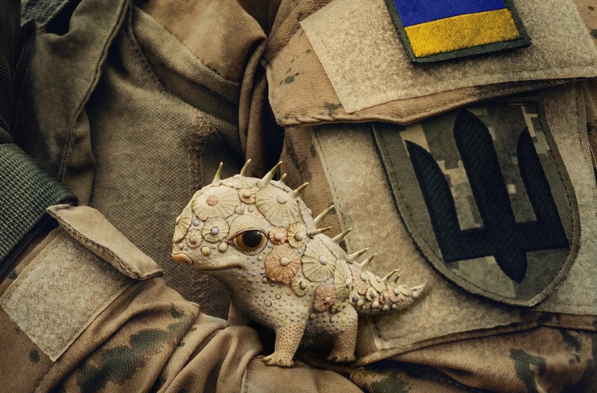 "Porcelain War" included in Deadline's Best Documentaries of 2024 list