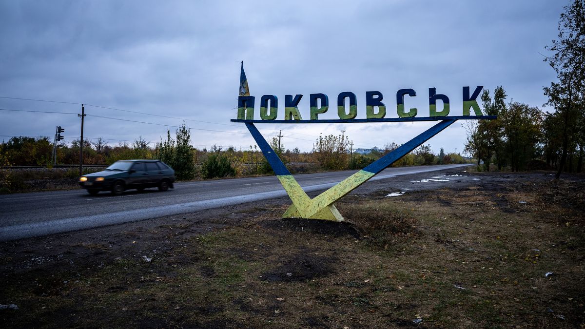 More than 7,000 civilians remain in Pokrovsk as the pace of evacuation slows