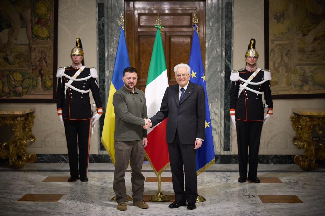 Volodymyr Zelensky discussed Ukraine's support with the President of Italy