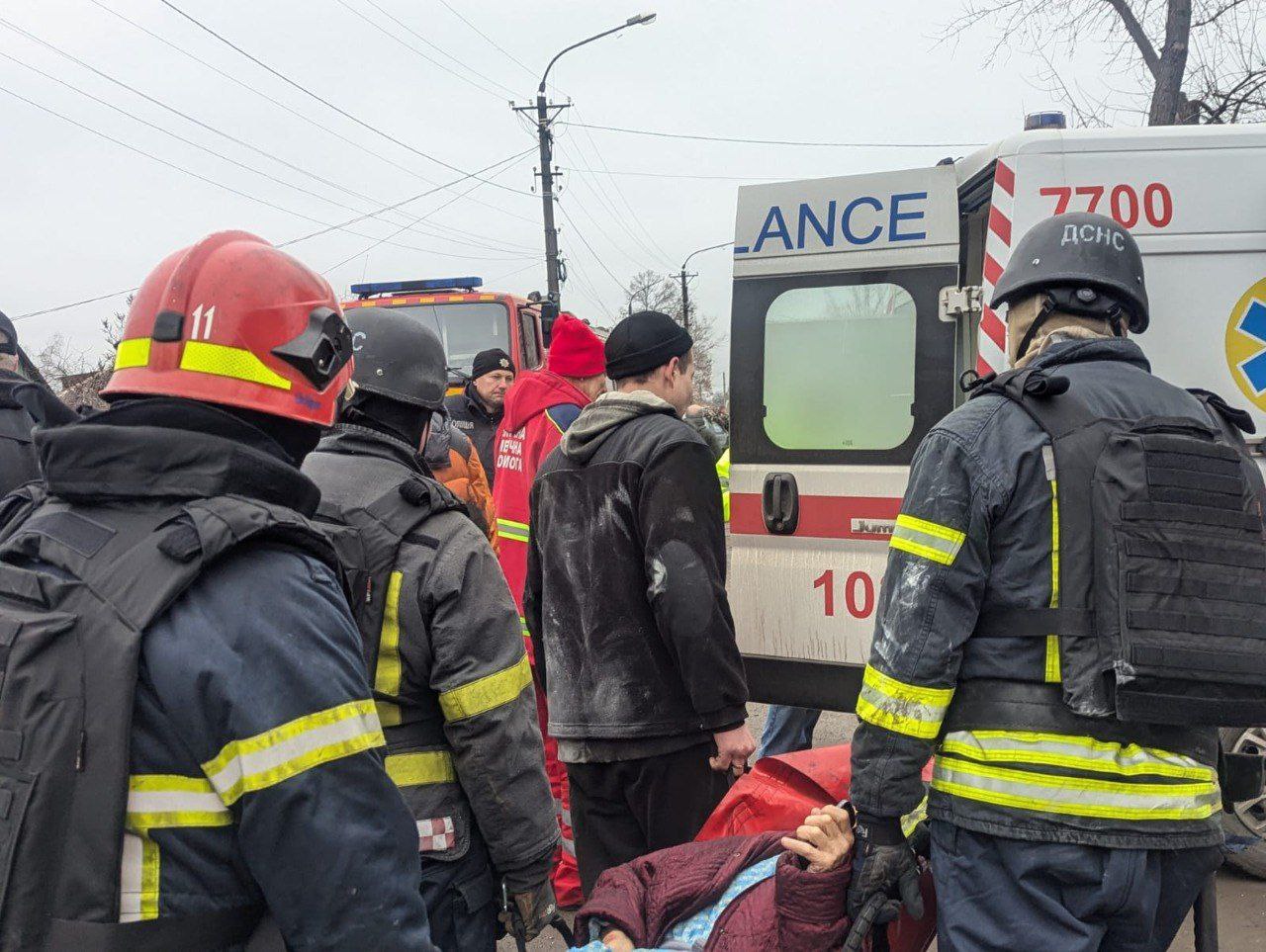 4 dead, 9 Injured: Rescue operations end in Kryvyi Rih after Russian strike