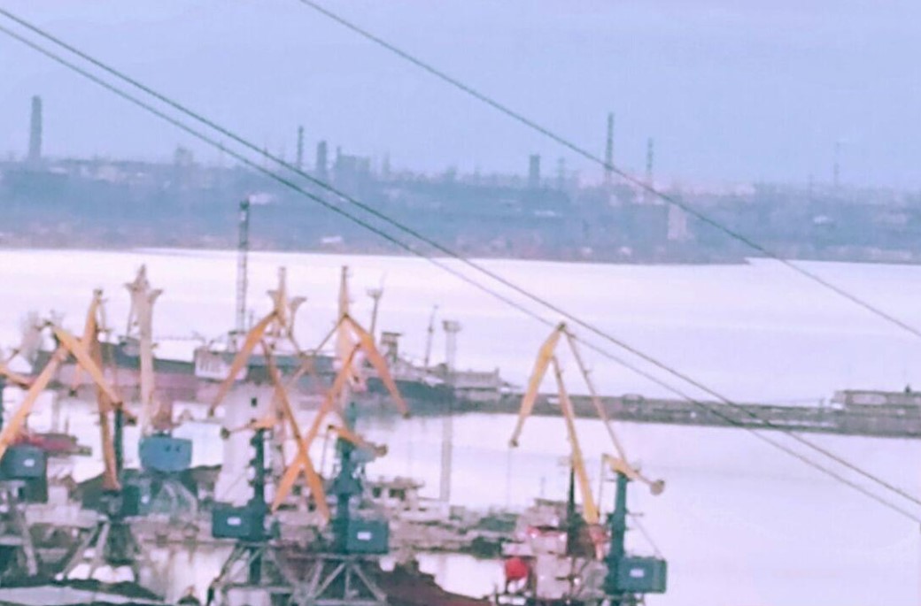 Russians are exporting Ukrainian kaolin and coal through the Mariupol port