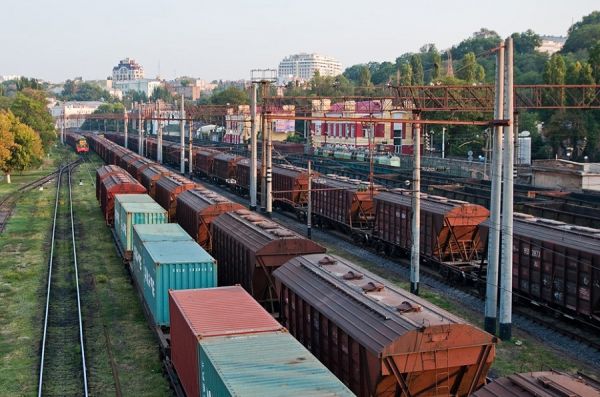 In the ports of Odessa region, an average of over 1,200 grain-loaded wagons are unloaded daily