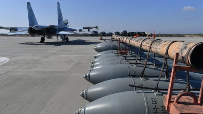 Russia dropped over 10,500 guided bombs on Ukraine in 3 months