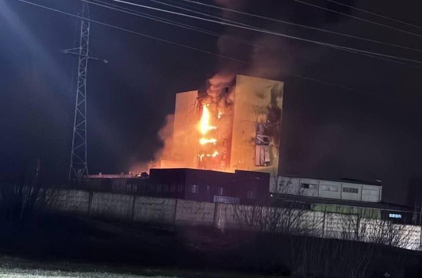 Fiber optic. Drones attacked a factory in Saransk