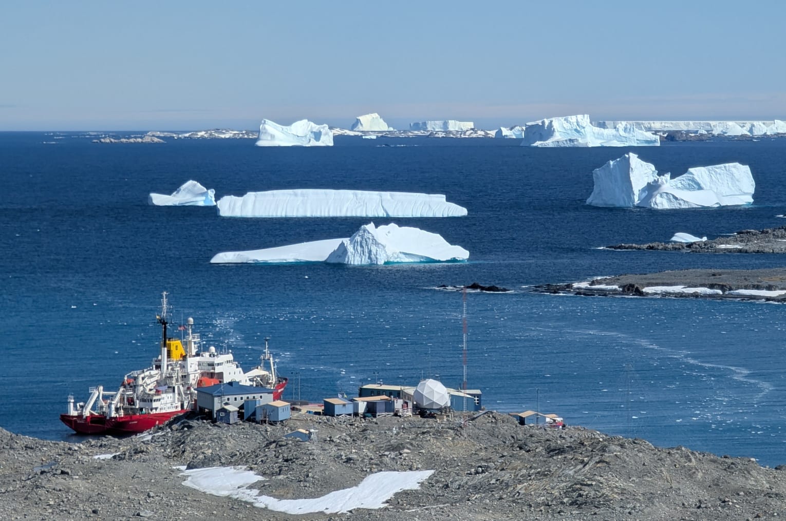The Ukrainian icebreaker 'Noosphere' has returned from its fourth Antarctic season